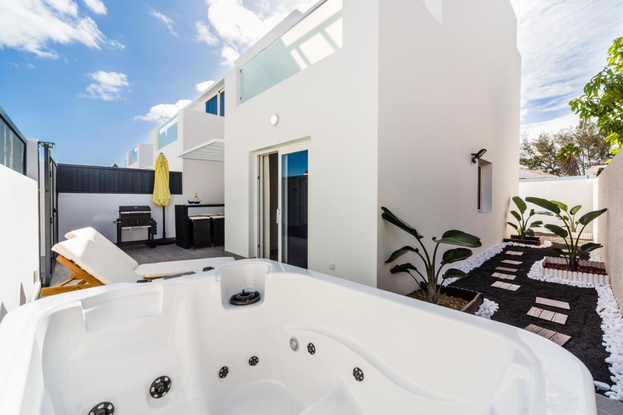 Villa Carlotta'S Sea-Cret à Playa Honda  Extérieur photo